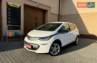 Хэтчбек Chevrolet Bolt EV 2017 в 