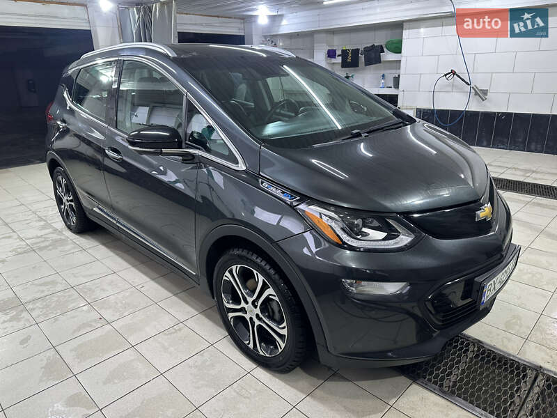 Хэтчбек Chevrolet Bolt EV 2017 в Хмельницком