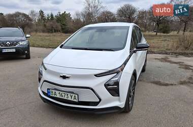 Хэтчбек Chevrolet Bolt EV 2023 в 