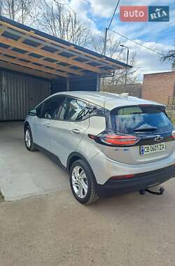 Хэтчбек Chevrolet Bolt EV 2023 в 