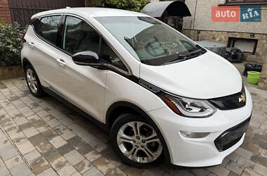 Хэтчбек Chevrolet Bolt EV 2017 в 
