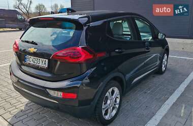 Хэтчбек Chevrolet Bolt EV 2017 в 