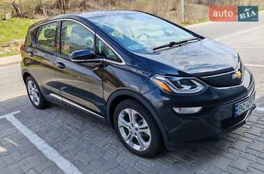 Хэтчбек Chevrolet Bolt EV 2017 в 