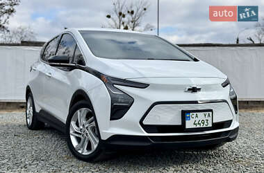 Хетчбек Chevrolet Bolt EV 2022 в 