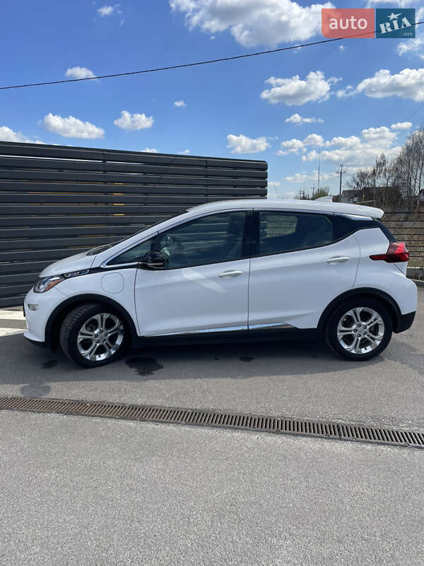 Хетчбек Chevrolet Bolt EV 2017 в Києві