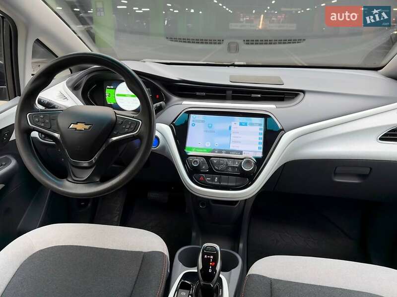 Хэтчбек Chevrolet Bolt EV 2018 в Киеве