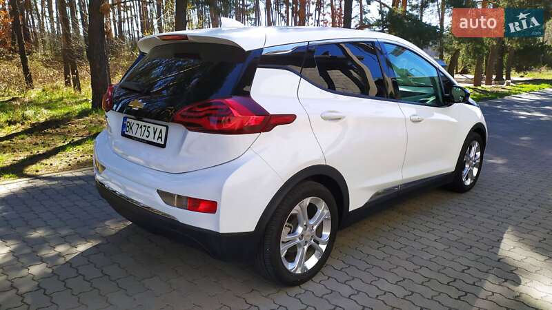 Хэтчбек Chevrolet Bolt EV 2020 в Костополе