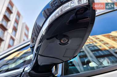 Хэтчбек Chevrolet Bolt EV 2023 в 
