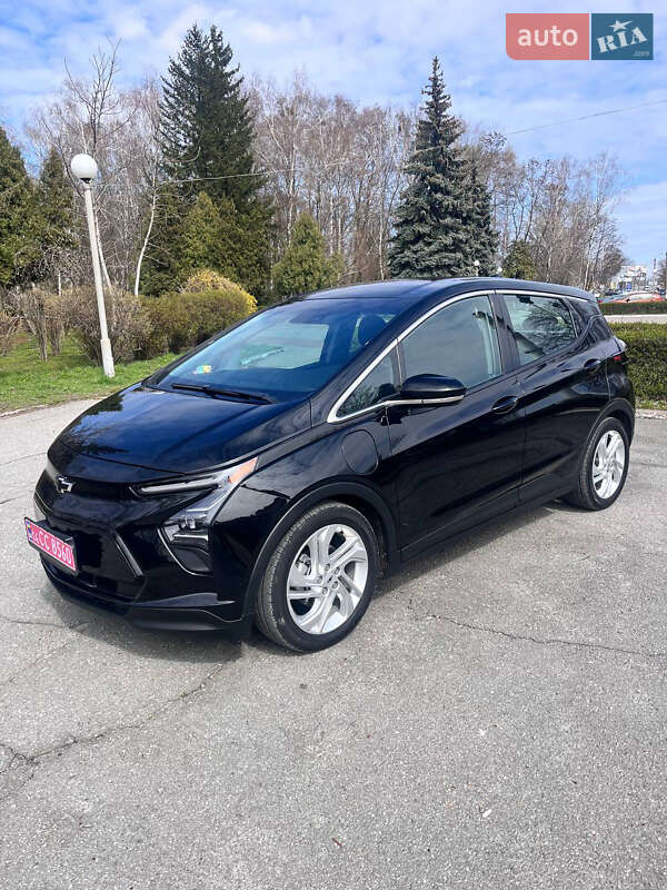 Хэтчбек Chevrolet Bolt EV 2023 в Киеве