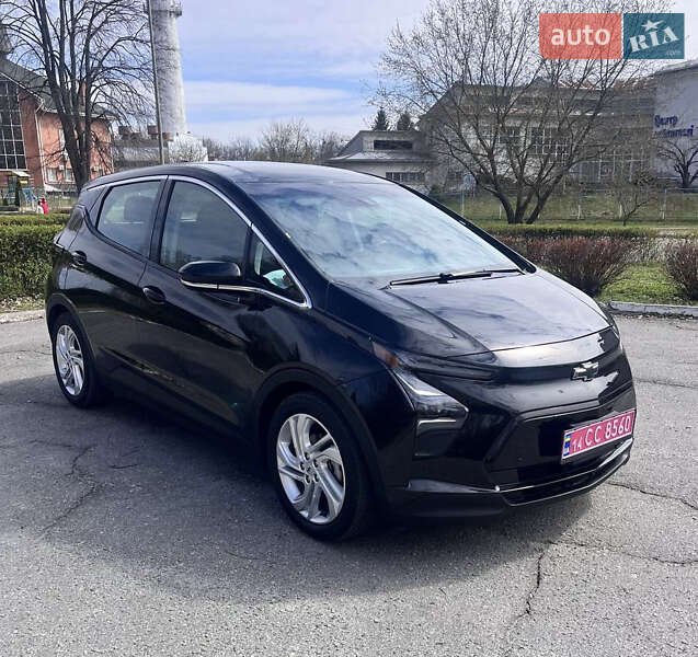 Хэтчбек Chevrolet Bolt EV 2023 в Киеве