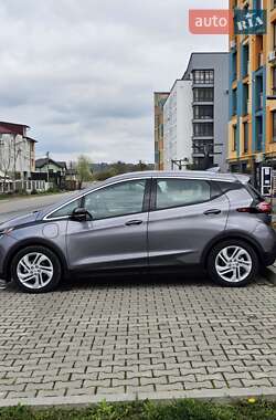 Хэтчбек Chevrolet Bolt EV 2023 в 