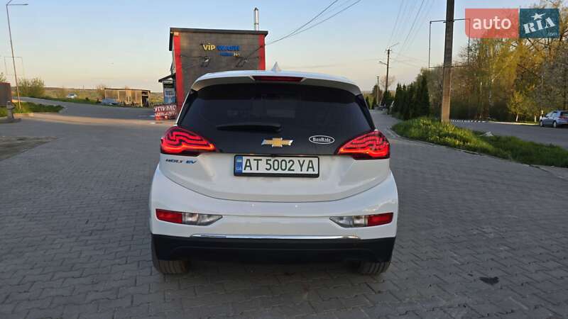 Хэтчбек Chevrolet Bolt EV 2021 в Тлумаче