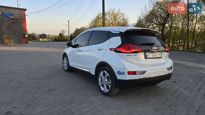 Хэтчбек Chevrolet Bolt EV 2021 в Тлумаче