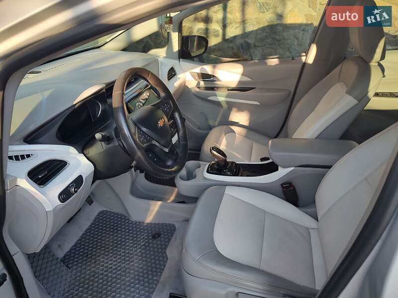 Хэтчбек Chevrolet Bolt EV 2019 в Мукачево фото 4 Хэтчбек Chevrolet Bolt EV 2019 в Мукачево