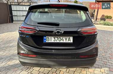 Хэтчбек Chevrolet Bolt EV 2022 в 