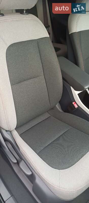 Хетчбек Chevrolet Bolt EV 2016 в Львові