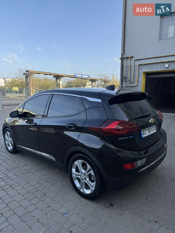 Хэтчбек Chevrolet Bolt EV 2017 в Ивано-Франковске