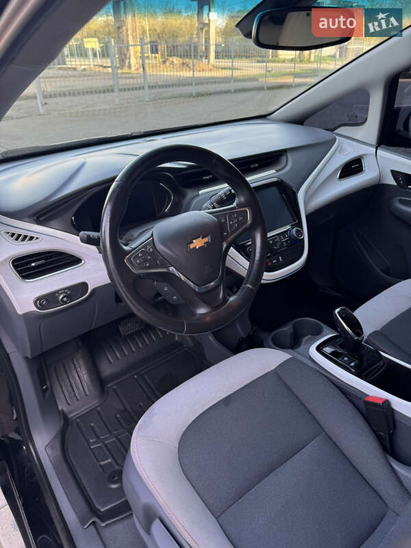 Хэтчбек Chevrolet Bolt EV 2017 в Ивано-Франковске