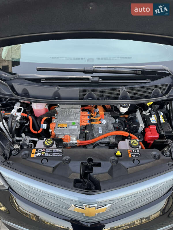 Хэтчбек Chevrolet Bolt EV 2017 в Ивано-Франковске