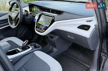 Хэтчбек Chevrolet Bolt EV 2019 в 