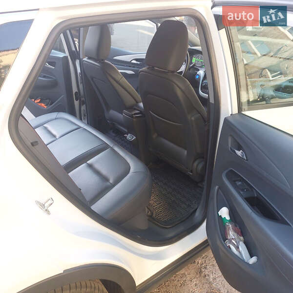 Хетчбек Chevrolet Bolt EV 2017 в Києві