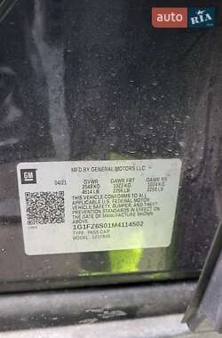 Хетчбек Chevrolet Bolt EV 2021 в 