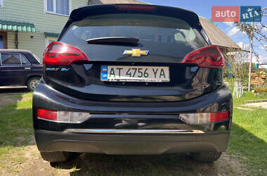 Хэтчбек Chevrolet Bolt EV 2017 в 
