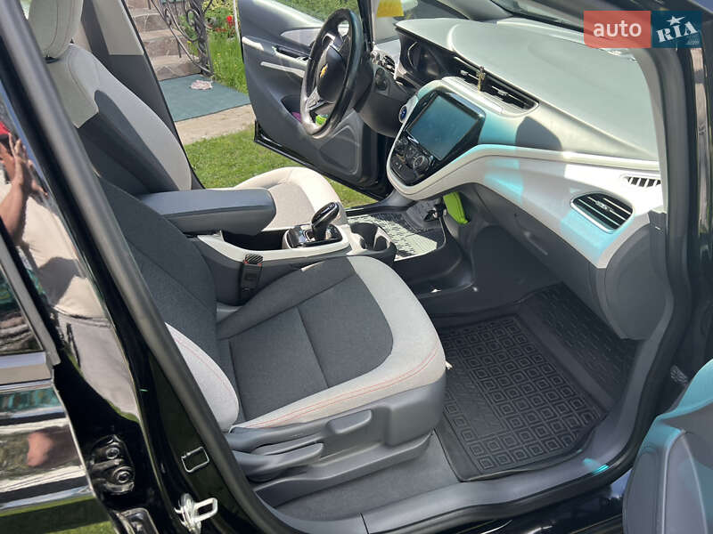 Хетчбек Chevrolet Bolt EV 2017 в Богородчанах