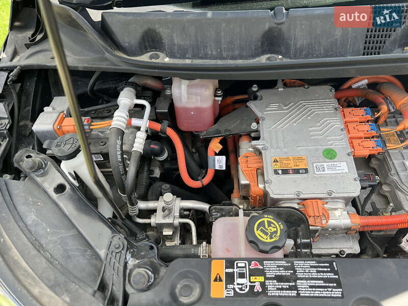 Хетчбек Chevrolet Bolt EV 2017 в Богородчанах