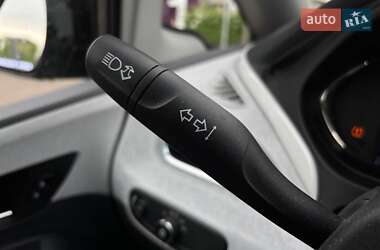 Хэтчбек Chevrolet Bolt EV 2017 в 