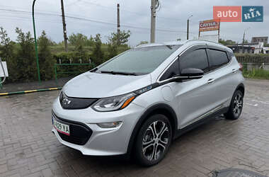 Хетчбек Chevrolet Bolt EV 2017 в 