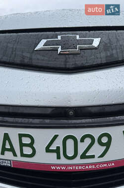 Хетчбек Chevrolet Bolt EV 2017 в 