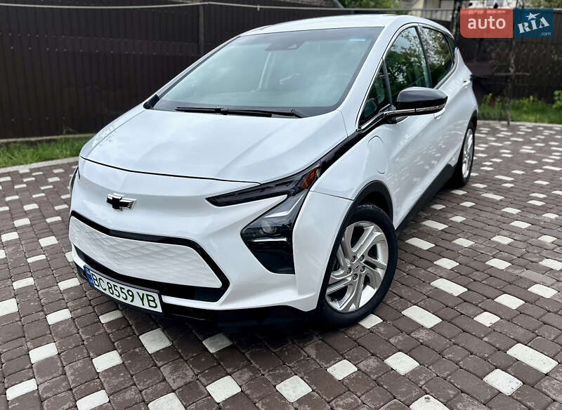 Хэтчбек Chevrolet Bolt EV 2023 в 