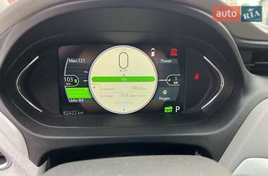 Хэтчбек Chevrolet Bolt EV 2018 в 