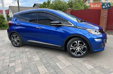 Хэтчбек Chevrolet Bolt EV 2018 в 