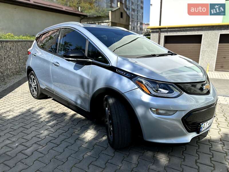 Хетчбек Chevrolet Bolt EV 2017 в Івано-Франківську