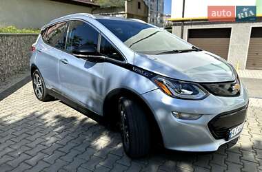 Хэтчбек Chevrolet Bolt EV 2017 в 
