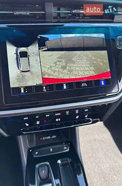 Хэтчбек Chevrolet Bolt EV 2023 в 