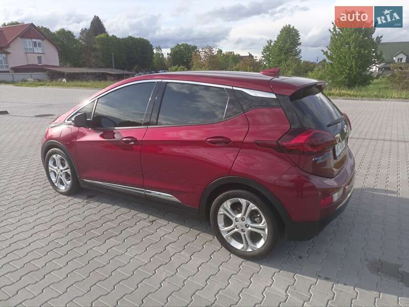 Хэтчбек Chevrolet Bolt EV 2020 в Ивано-Франковске