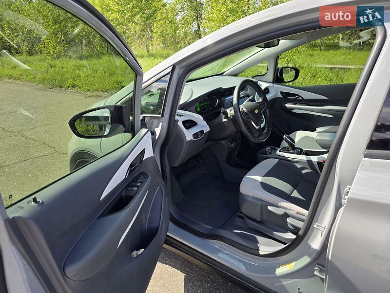 Хэтчбек Chevrolet Bolt EV 2021 в Черкассах