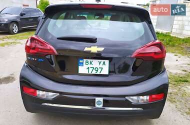 Хетчбек Chevrolet Bolt EV 2018 в 