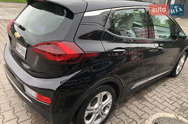 Хэтчбек Chevrolet Bolt EV 2020 в 