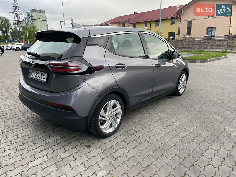 Хэтчбек Chevrolet Bolt EV 2023 в Стрые