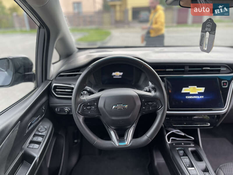 Хэтчбек Chevrolet Bolt EV 2023 в Стрые