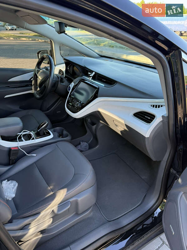 Хэтчбек Chevrolet Bolt EV 2019 в Львове