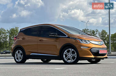 Хэтчбек Chevrolet Bolt EV 2017 в 