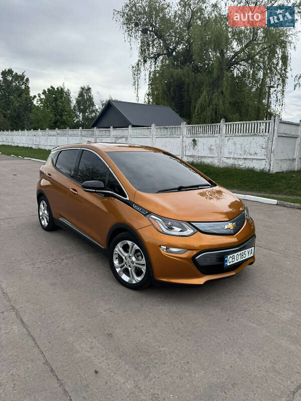 Хэтчбек Chevrolet Bolt EV 2017 в Киеве
