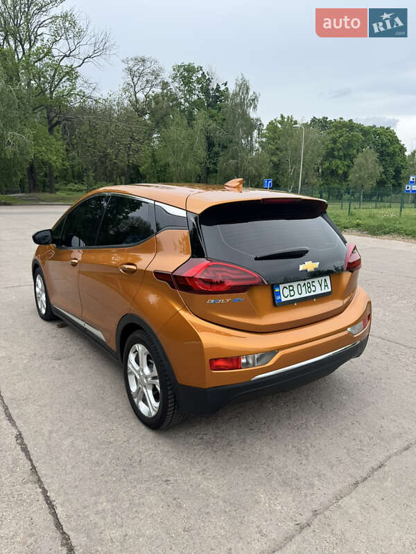 Хэтчбек Chevrolet Bolt EV 2017 в Киеве