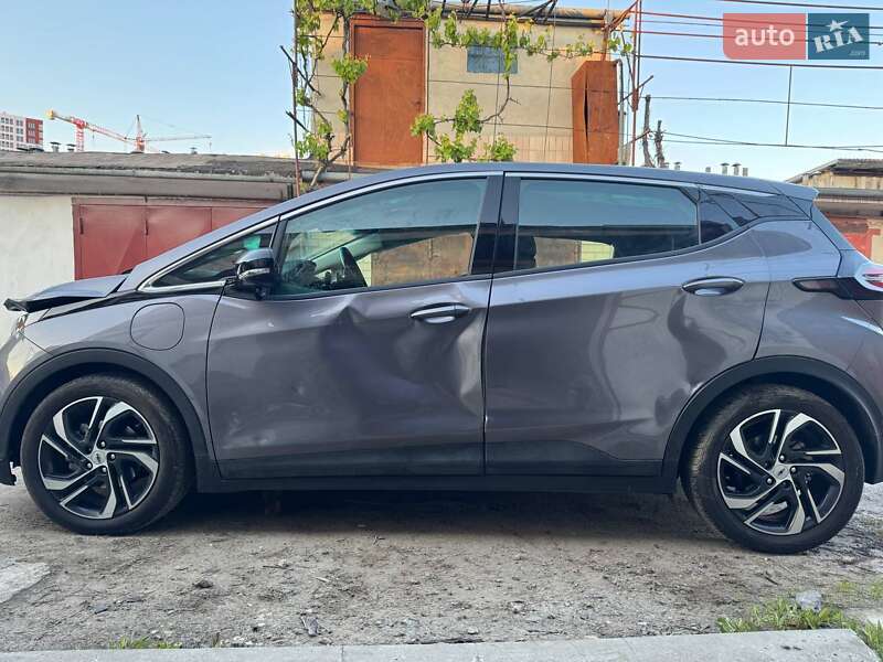 Хетчбек Chevrolet Bolt EV 2023 в Тернополі