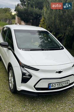 Хэтчбек Chevrolet Bolt EV 2023 в 